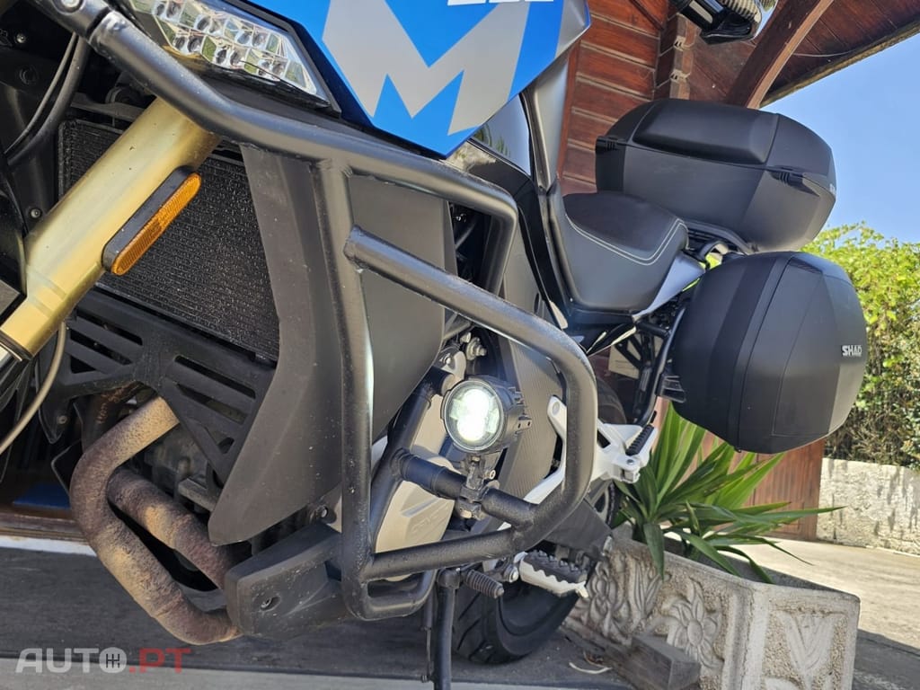 CF Moto 650MT 3F