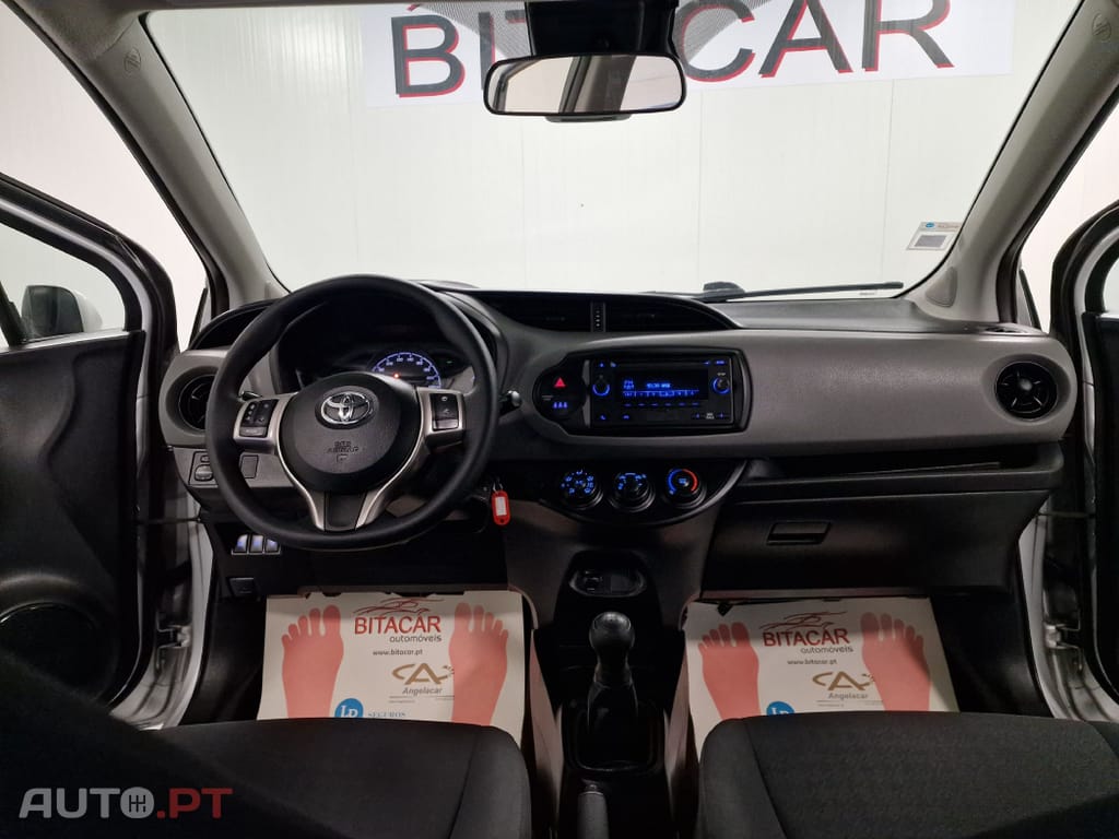 Toyota Yaris 1.0 VVT-I ACTIVE