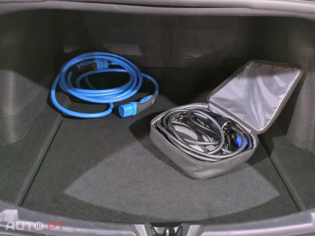 Tesla Model 3 Performance Dual Motor AWD