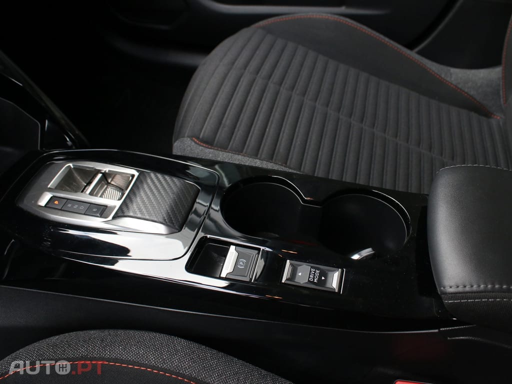 Peugeot E-208 50 kWh Active Pack