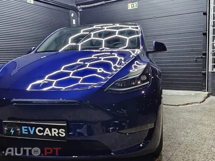 Tesla Model Y Performance Tração Integral