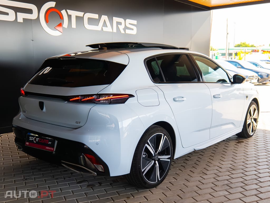 Peugeot 308 PureTech 130 EAT8 GT