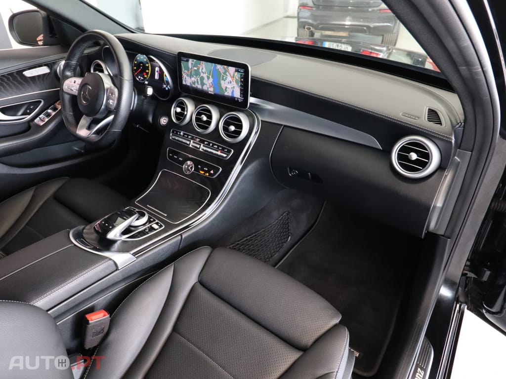 Mercedes-Benz C 300 de AMG Line