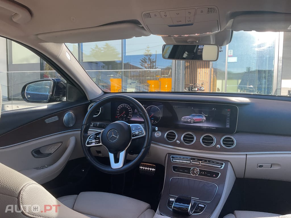 Mercedes-Benz E 300 de Avantgarde