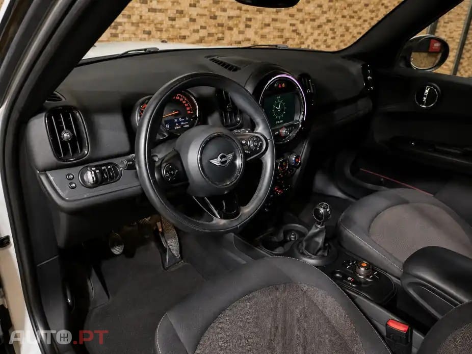 MINI Countryman One D 4Business — fotografia 9