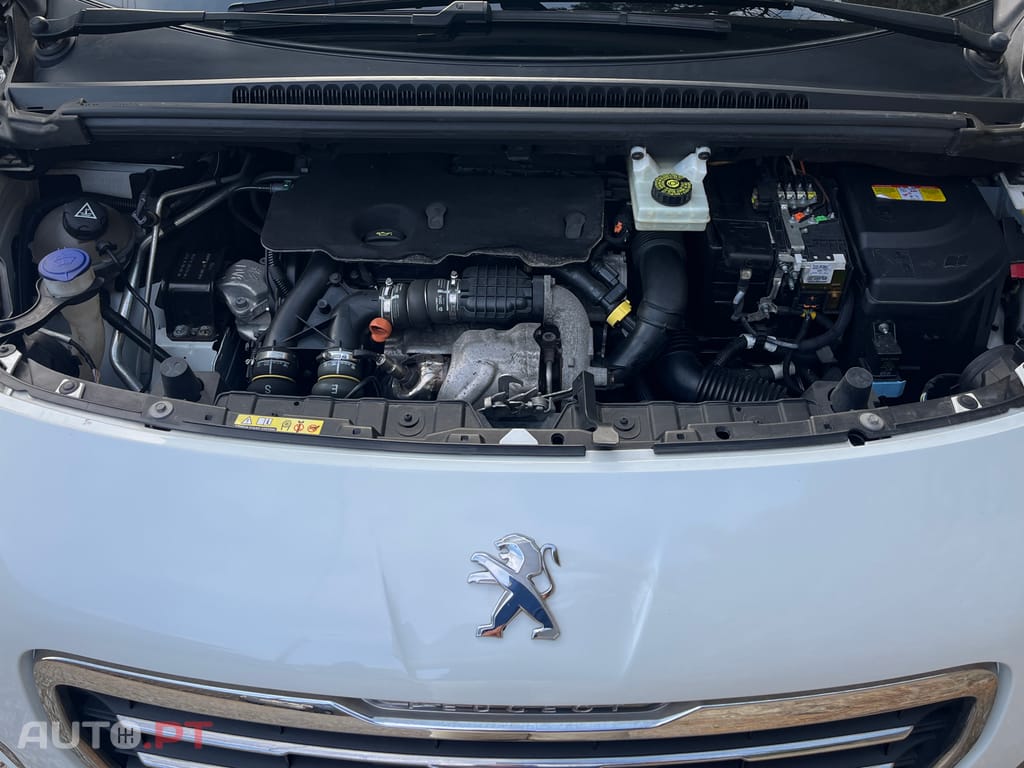Peugeot 3008 1.6 e-Hdi Allure 2-Tronic