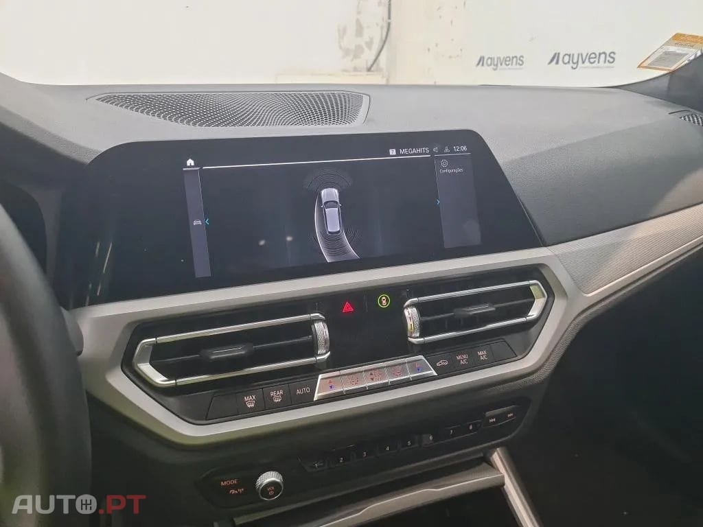 BMW 320 e Touring Corporate Edition Auto