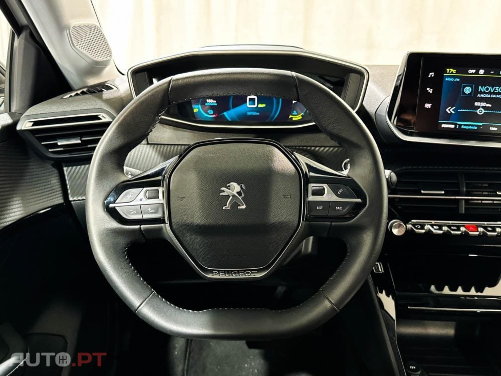 Peugeot E-208 50 kWh Allure Pack
