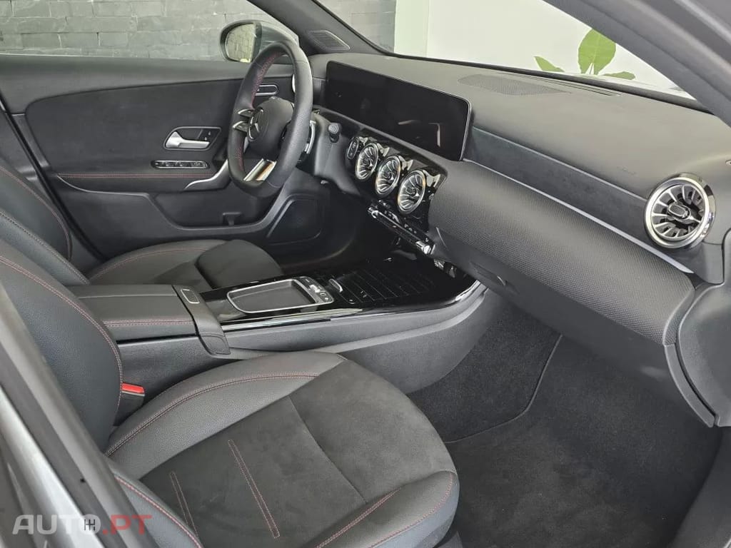 Mercedes-Benz A 180 180 d AMG