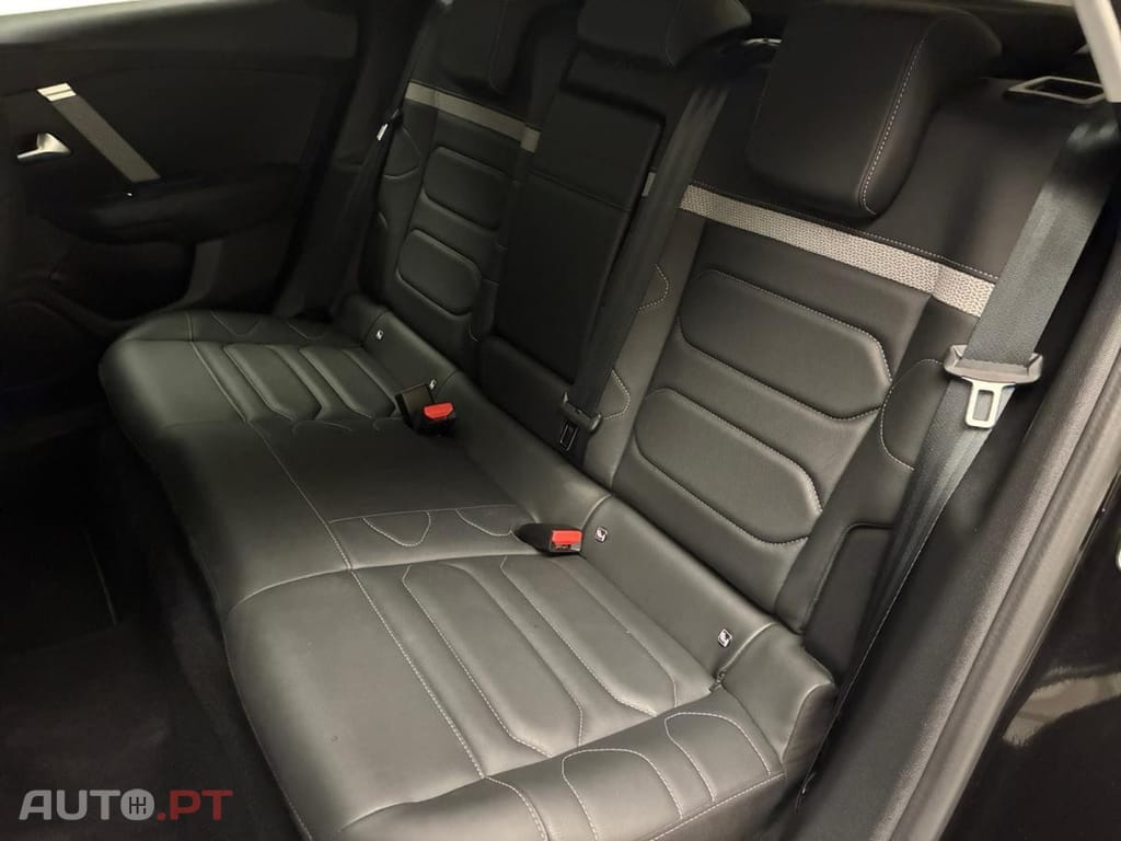 Citroen e-C4 Shine