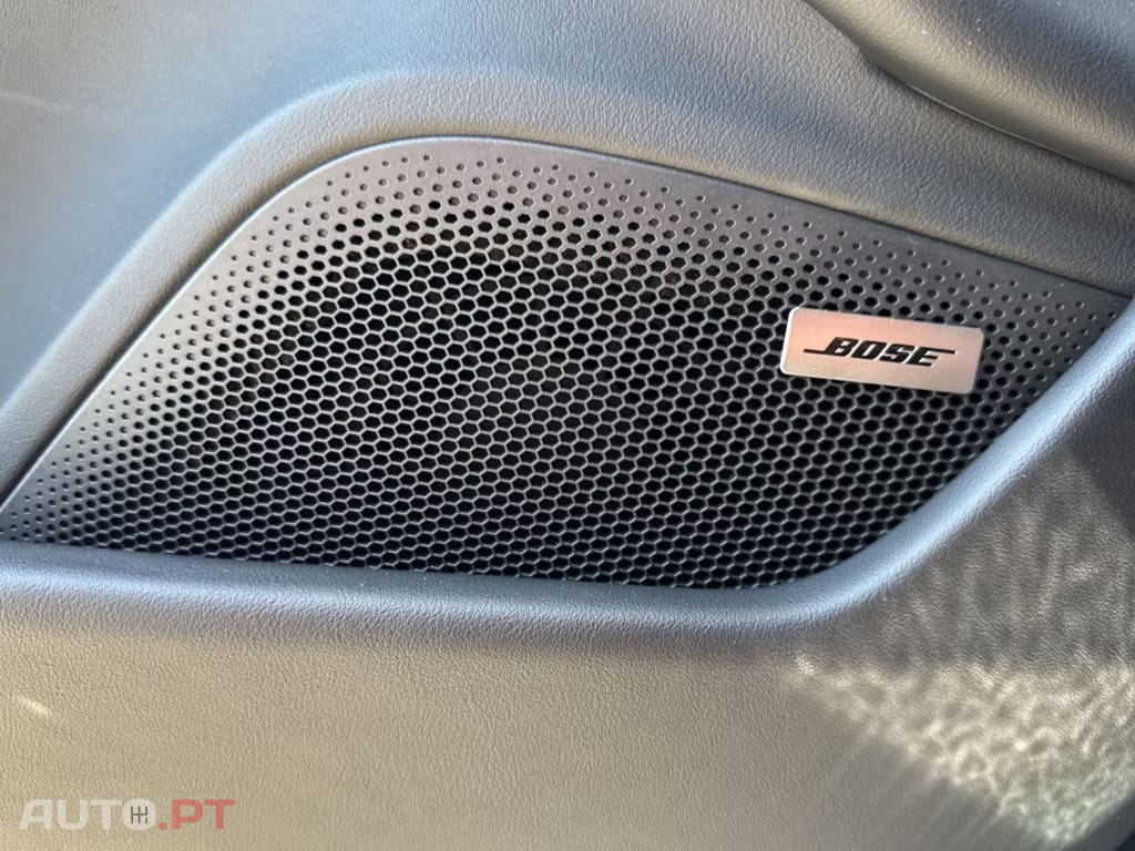 Porsche Taycan I.V.A DEDUTIVEL Turbo GT Weissach