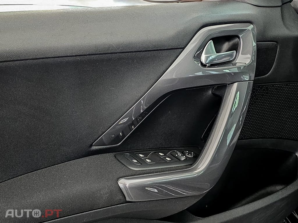 Peugeot 2008 1.6 BlueHDi Style
