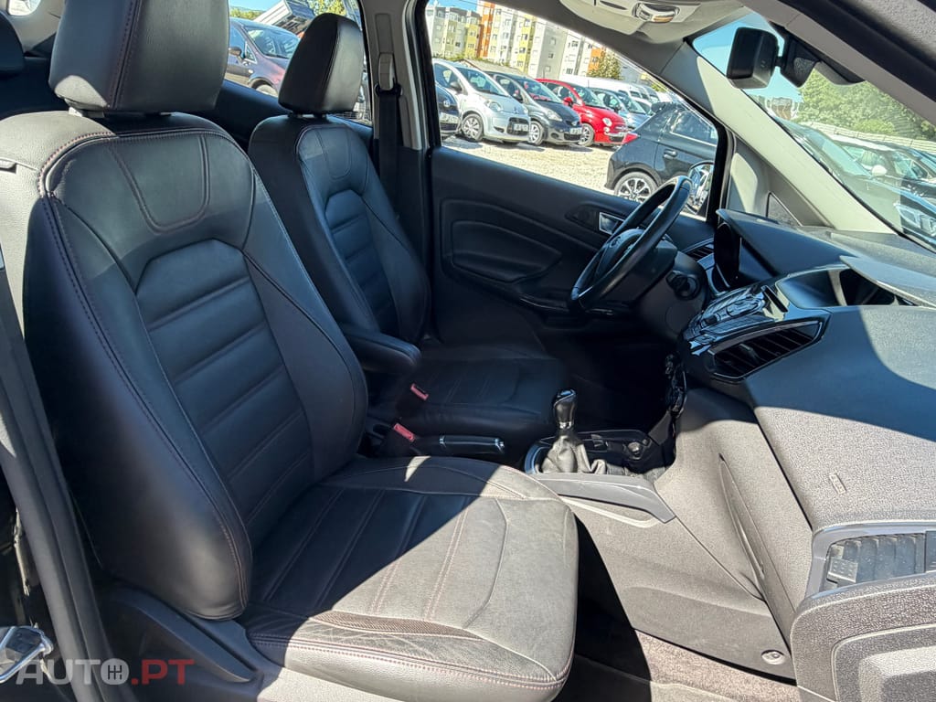 Ford EcoSport 1.0 EcoBoost TITANIUM