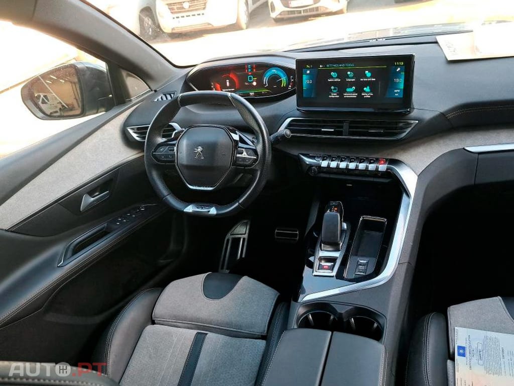 Peugeot 3008 1.6 Hybrid GT Pack e-EAT8