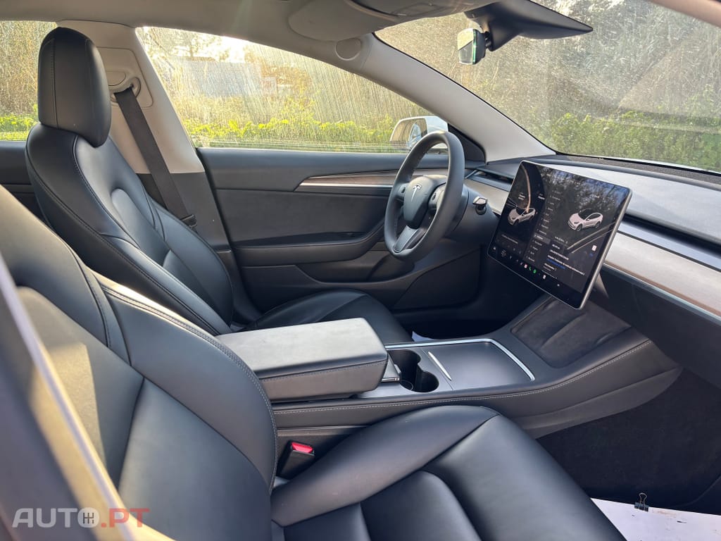 Tesla Model 3 Tração Traseira Premium