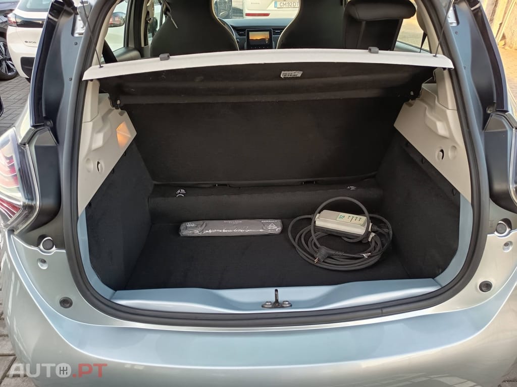 Renault Zoe (c/ Bateria) E-Tech EV50 Equilibre