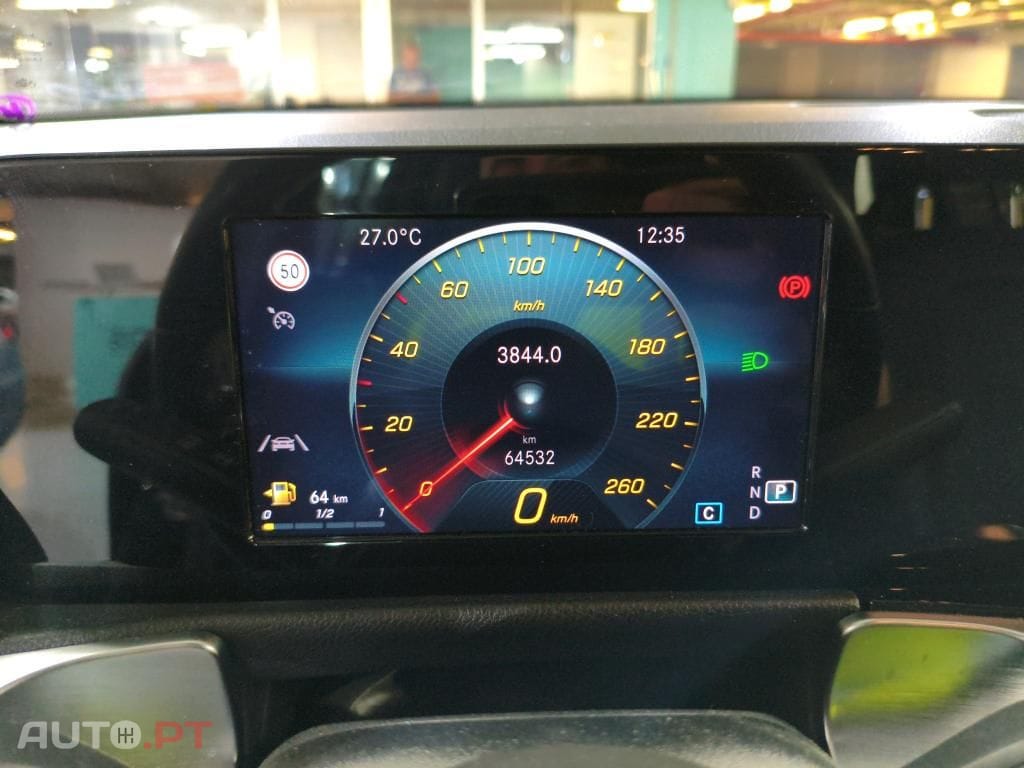 Mercedes-Benz GLB 220 d 4Matic