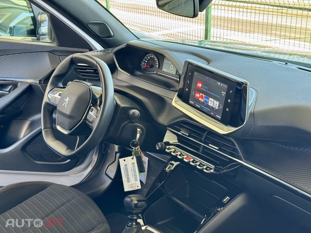 Peugeot 2008 1.2 PureTech Active