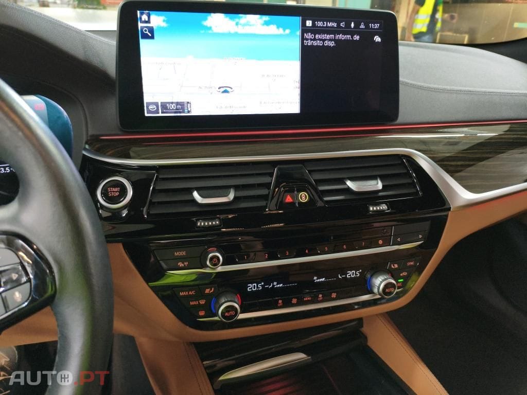 BMW 530 e Line Luxury