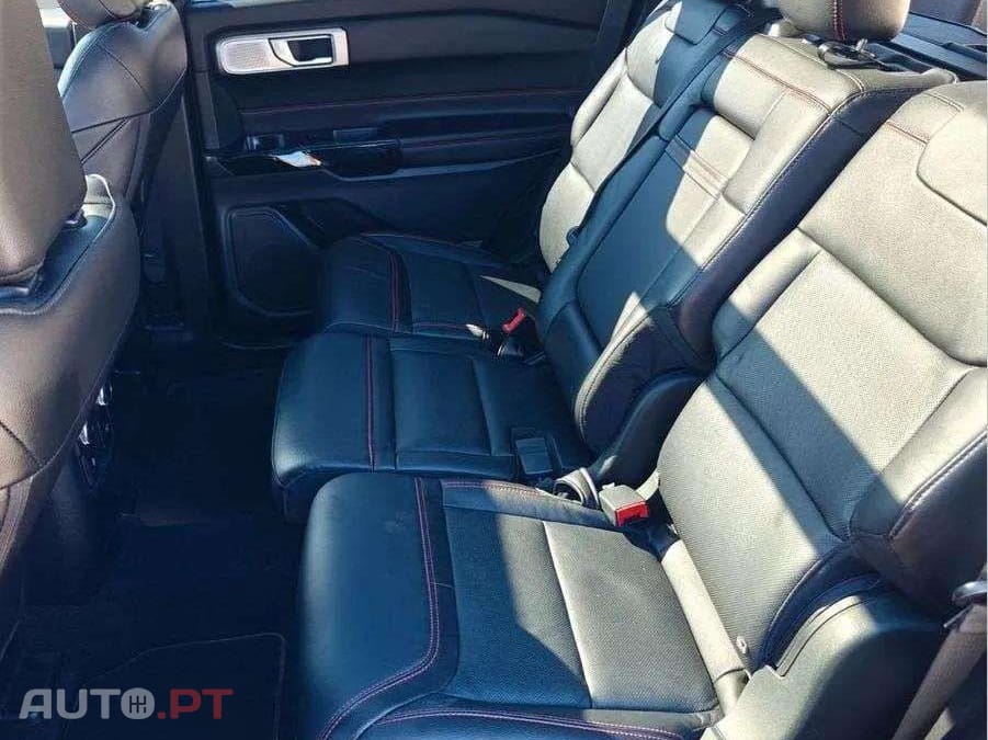 Ford Explorer I.V.A DEDUTÍVEL 3,0 l EcoBoost PHEV 4x4 ST-Line