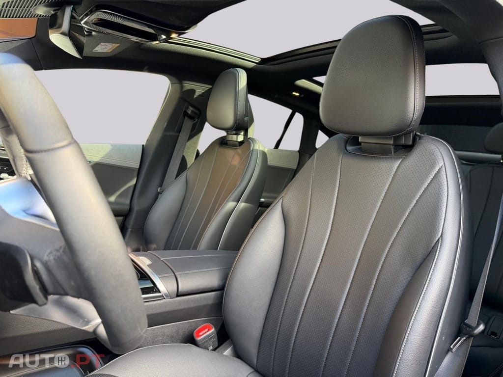 Mercedes-Benz EQE 350+ Electric Art