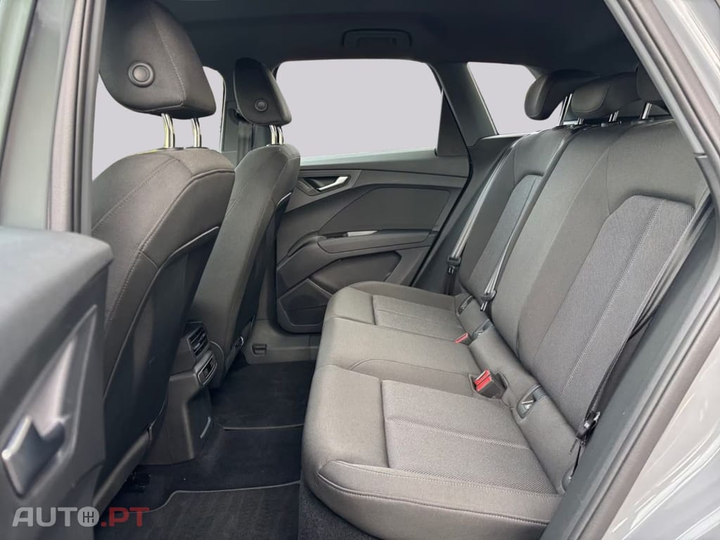 Audi Q4 E-Tron 45 Quattro I.V.A DEDUTIVEL