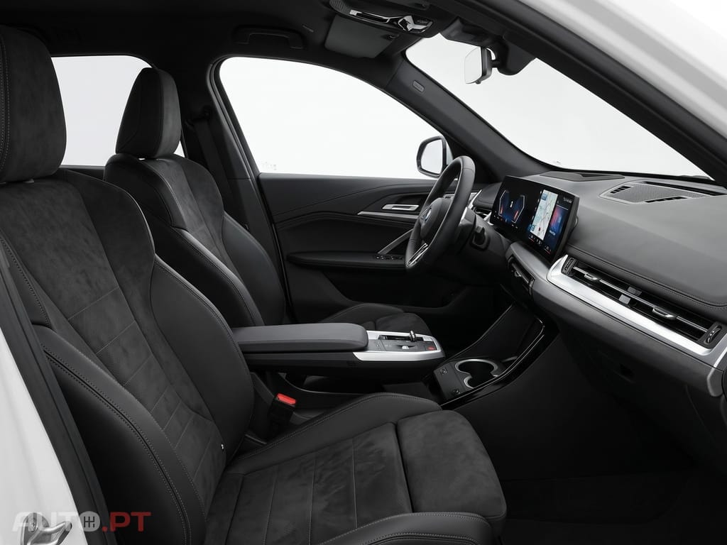 BMW iX1 xDrive30 Pack Desportivo M