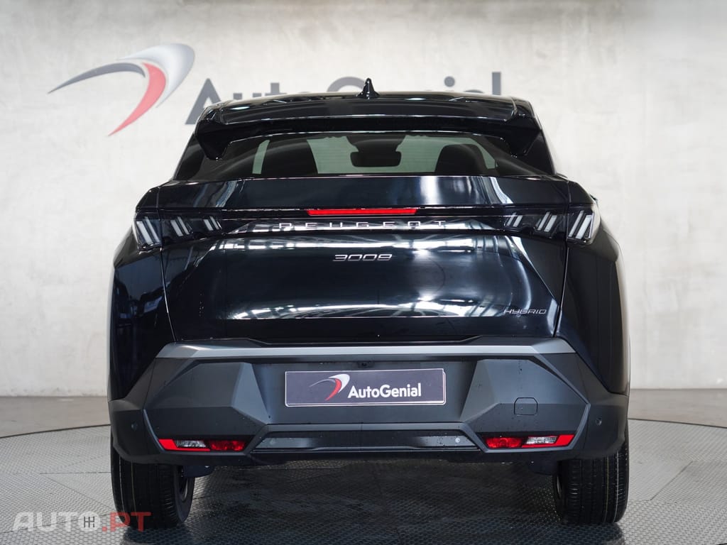 Peugeot 3008 1.2 Hybrid Allure e-DCS6