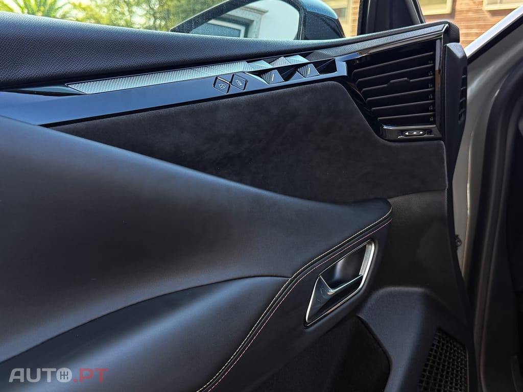 DS DS4 1.2 PureTech Pallas EAT8