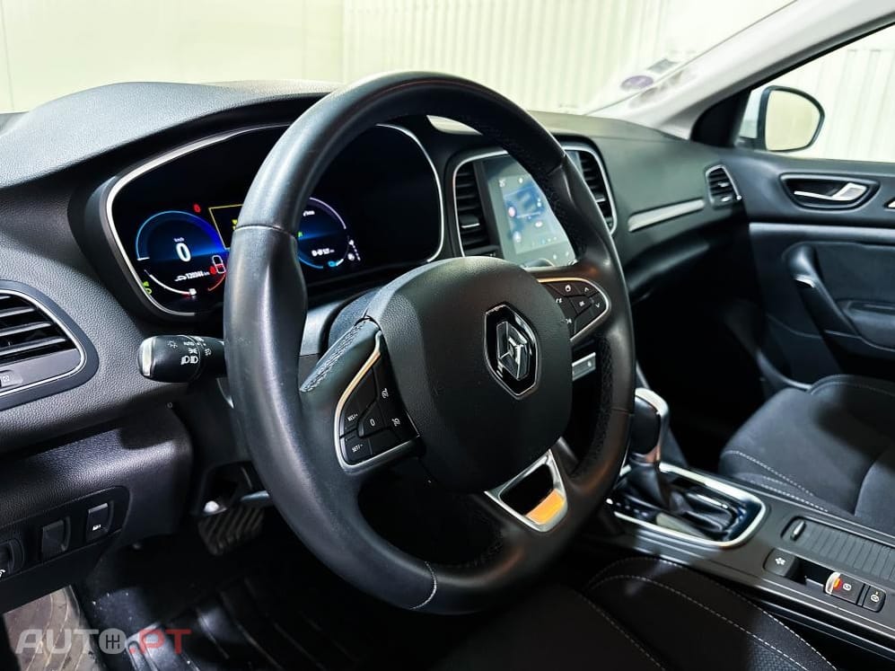 Renault Mégane E-Tech Plug-in Hybrid Business