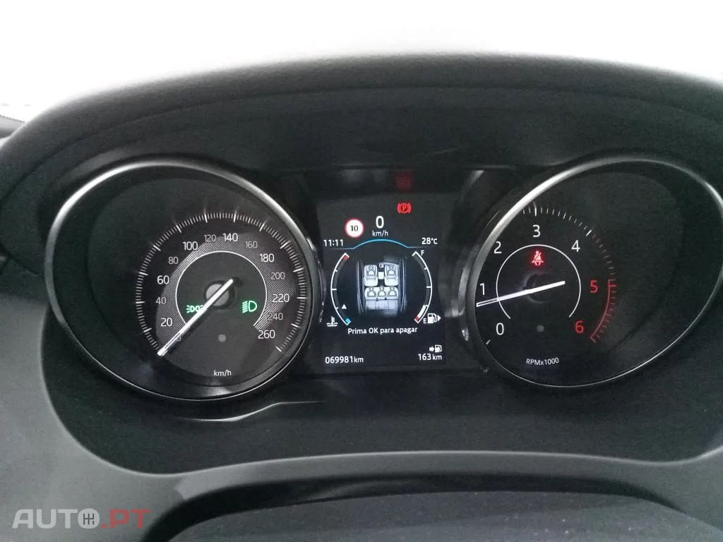 Jaguar E-Pace 2.0 i4D R-Dynamic