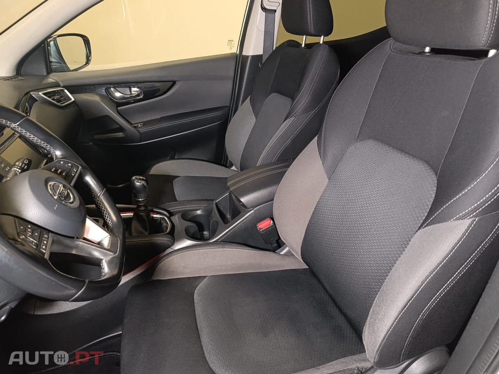 Nissan Qashqai 1.5 DCI N-CONNECTA 18