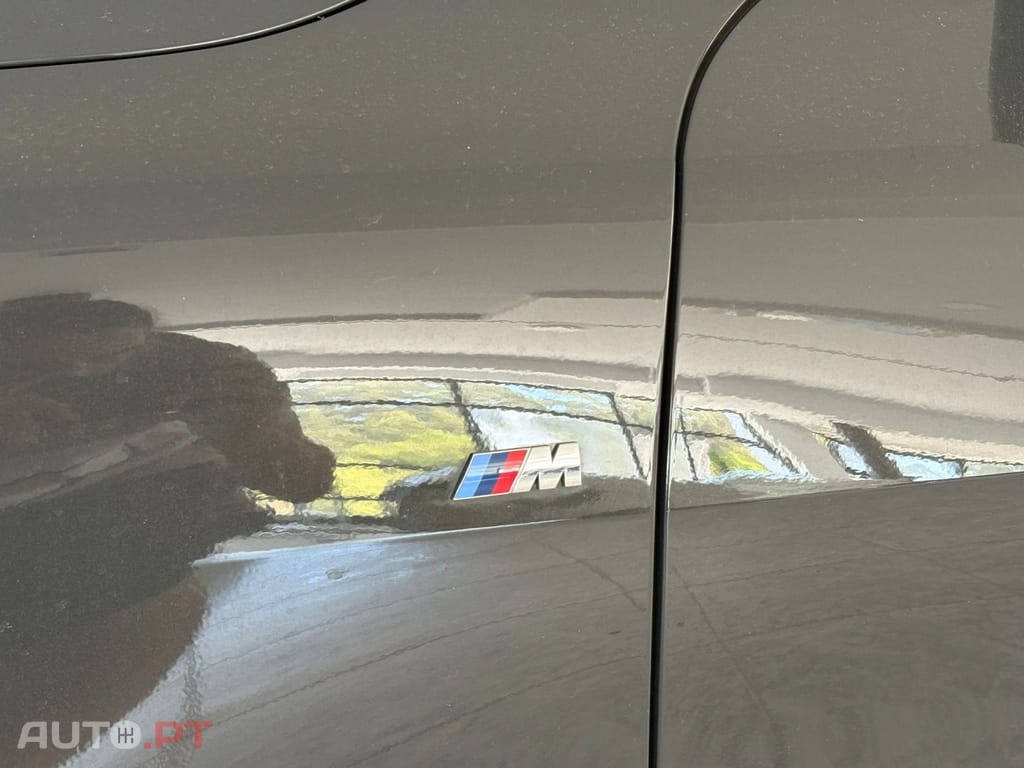 BMW i4 eDrive40 Desportiva M