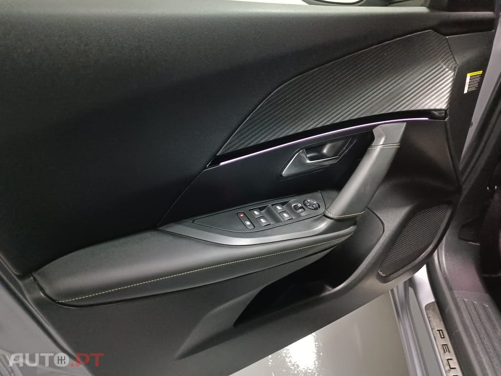 Peugeot 2008 1.5 BlueHDi GT Pack EAT8