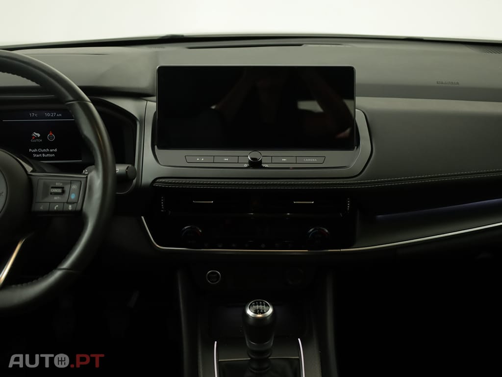 Nissan Qashqai Qashqai 1.3 DIG-T N-Connecta LED Xtronic