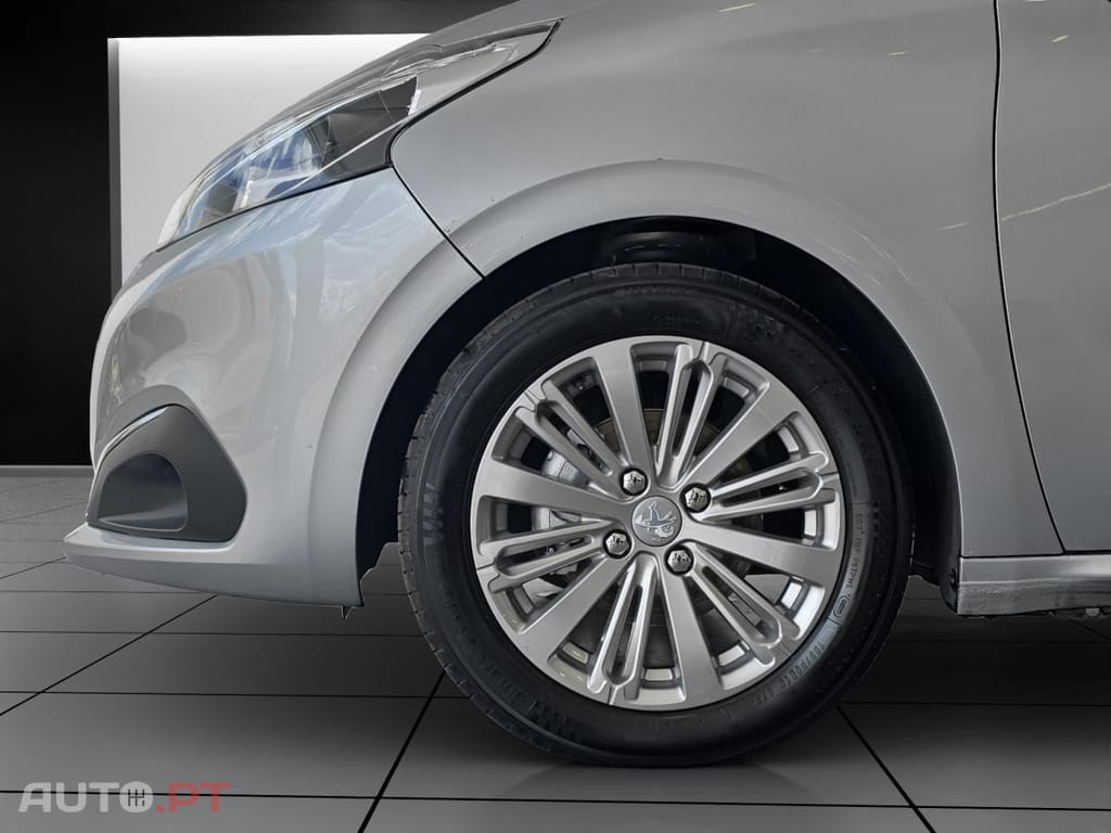 Peugeot 208 1.2 PureTech Allure