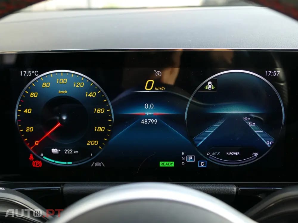 Mercedes-Benz EQA 250 AMG Line