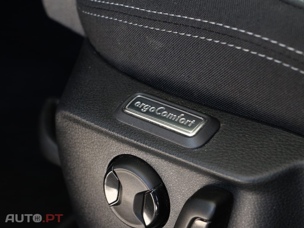 Volkswagen Passat Variant 2.0 TDi Elegance DSG