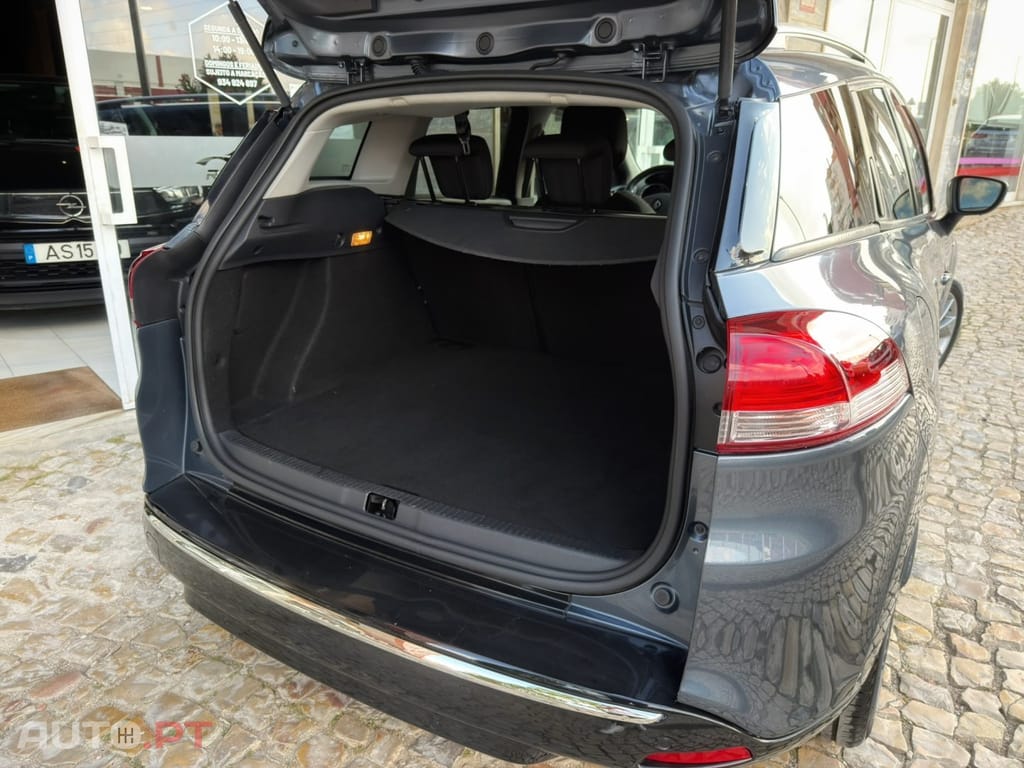 Renault Clio Sport Tourer 0.9 TCe Limited Edition