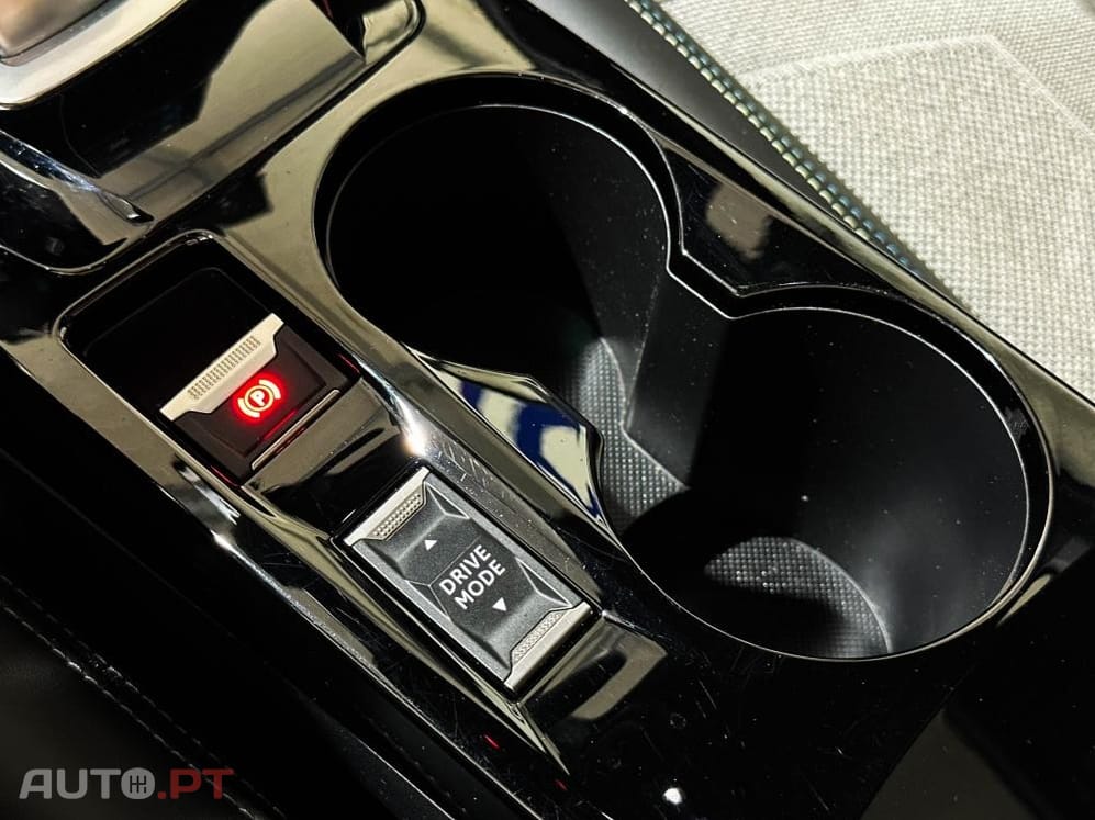 Peugeot E-208 50 kWh GT Pack