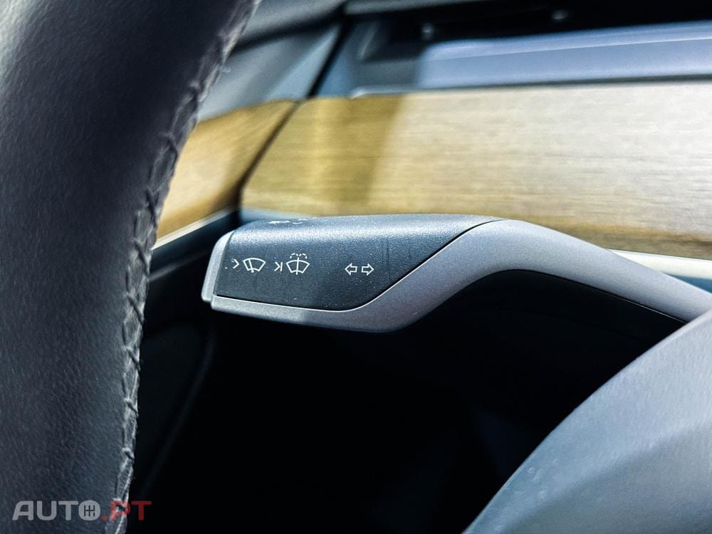 Tesla Model 3 Standard Range Plus RWD