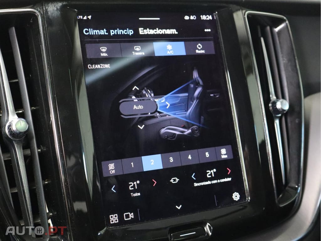 Volvo XC60 2.0 T6  AWD PHEV Inscription Auto