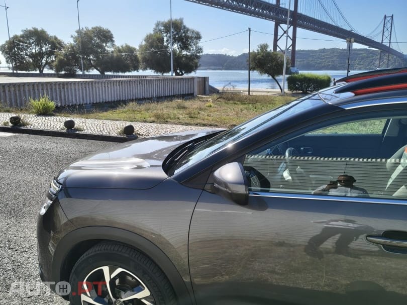Citroën C5 Aircross 1.2 PureTech Shine — fotografia 19