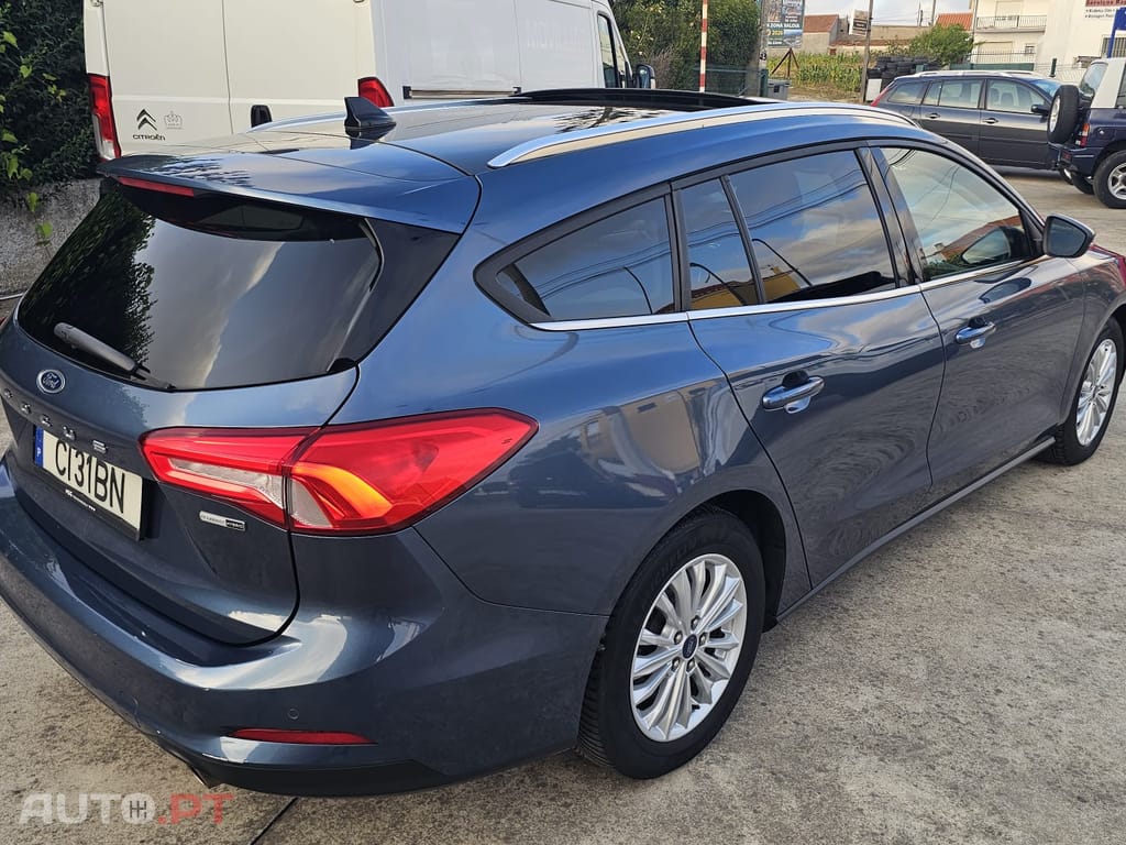 Ford Focus SW Titanium 1.0 ecoboost hybrid