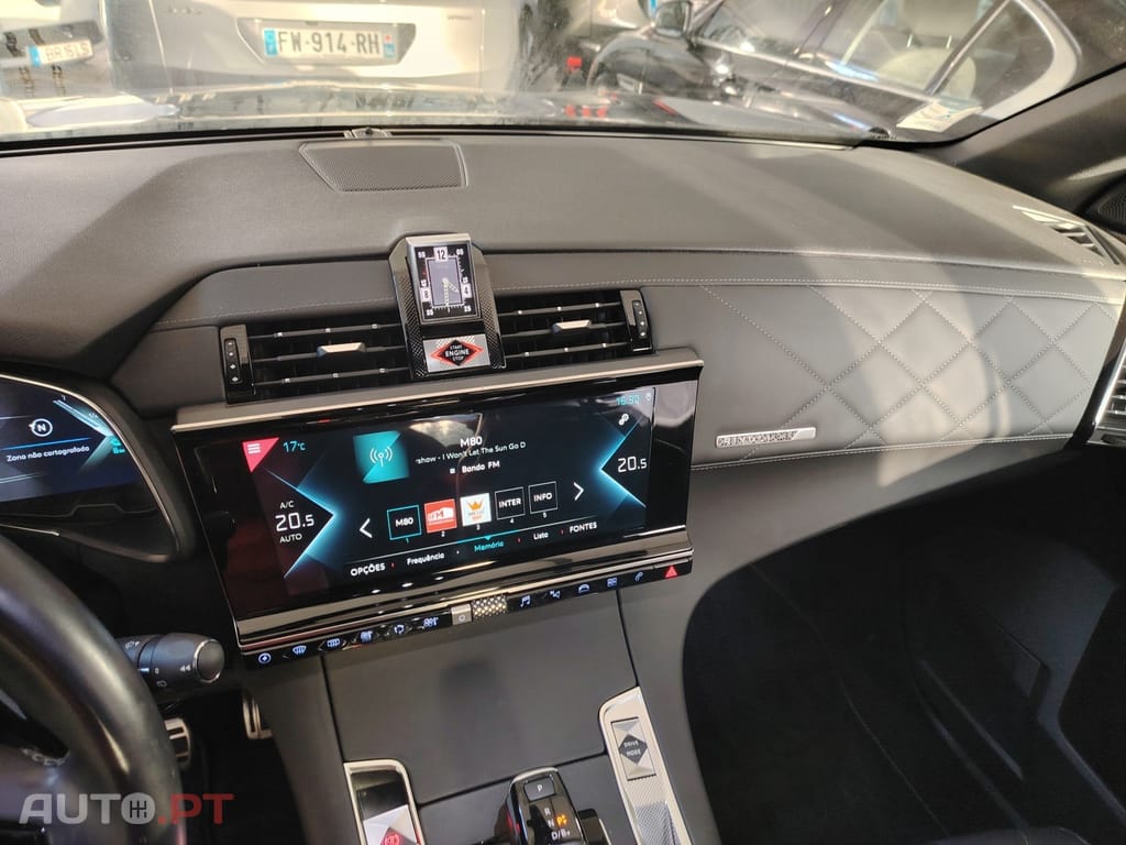 DS DS7 Crossback 300 cv 4x4  Eat8 E-Tense Hybrid RIVOLI 1 DONO