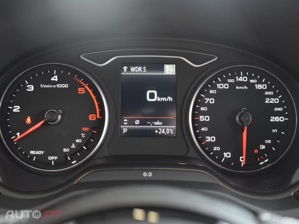 Audi Q2 I.V.A DEDUTÍVEL 30TDI S-tronic SLine