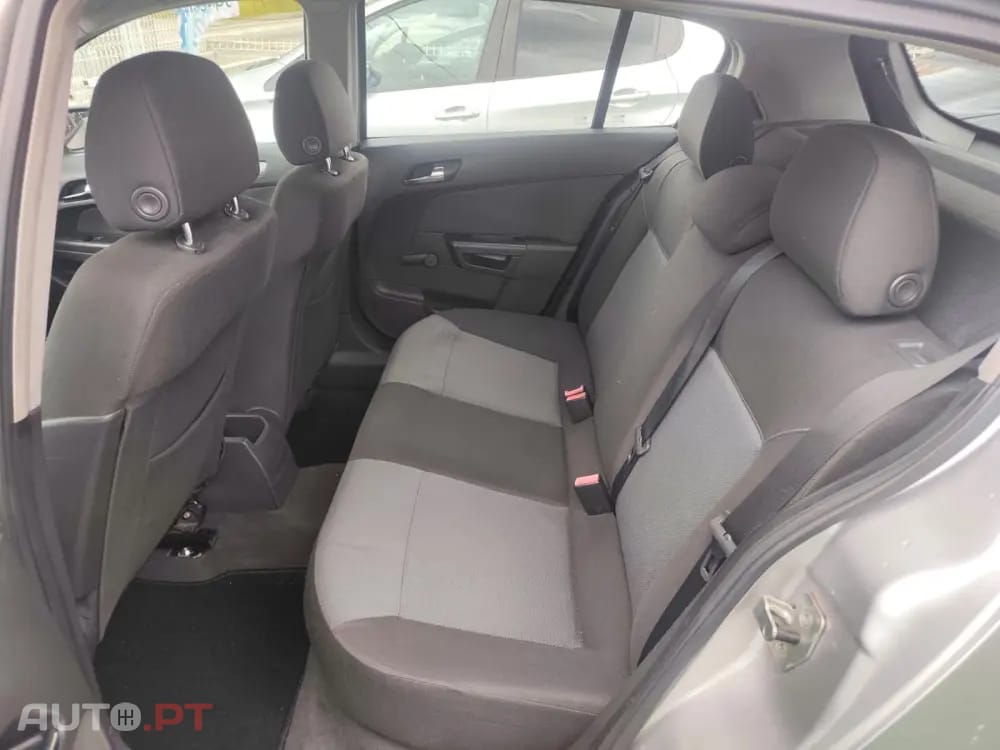 Opel Astra 1.4 EDITION