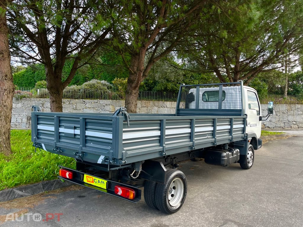 Nissan Cabstar TRIBASCULANTE