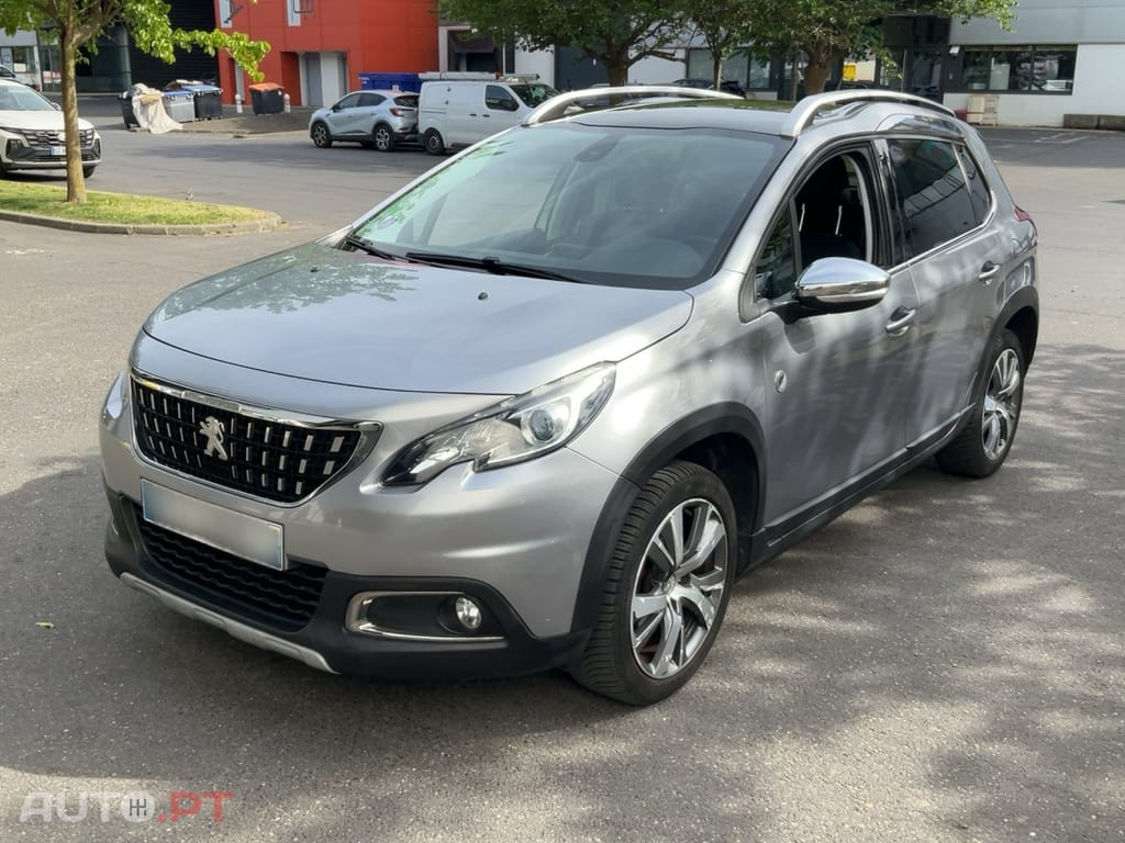 Peugeot 2008 1.2 PureTech Crossway EAT6