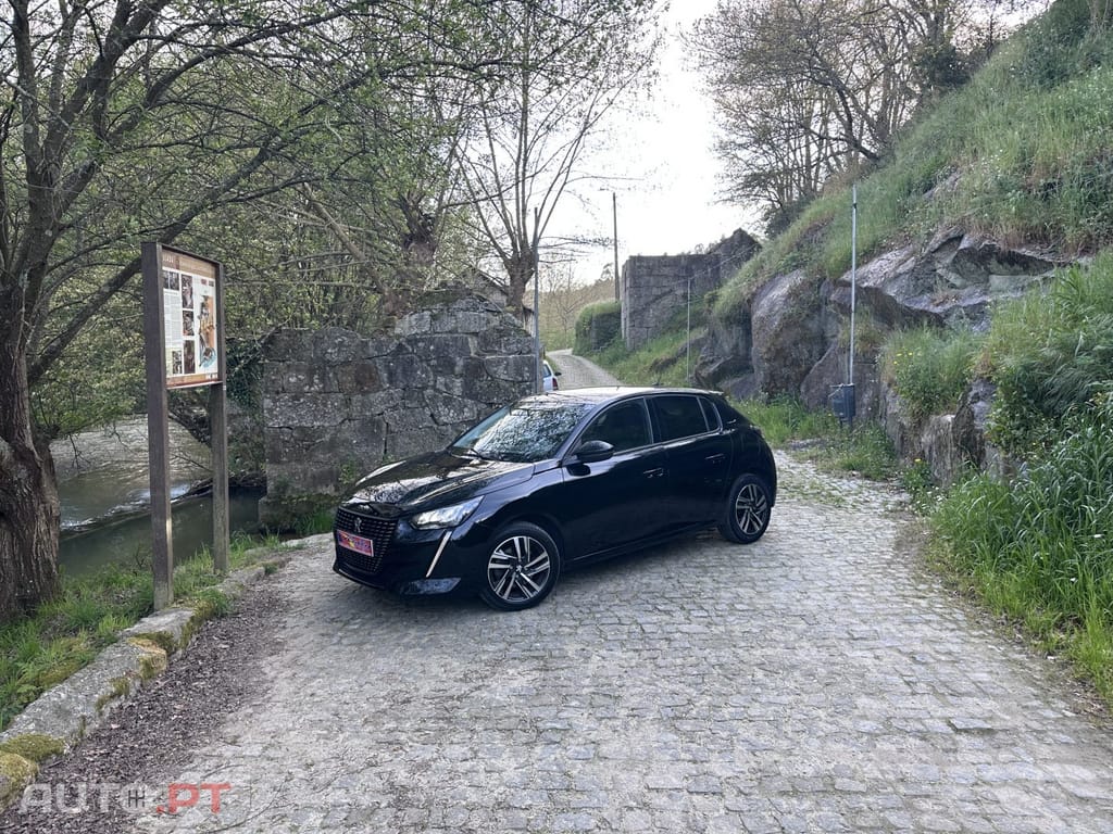 Peugeot 208 1.5 BlueHDi Allure